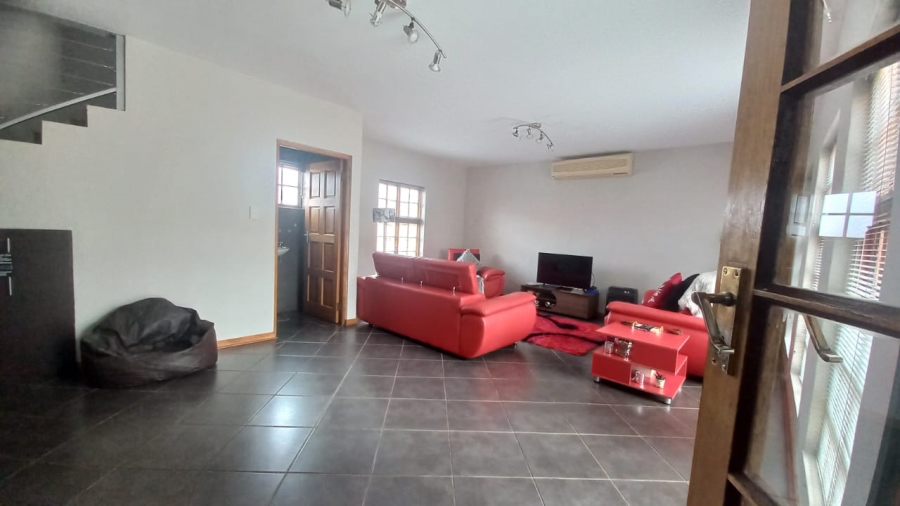 To Let 3 Bedroom Property for Rent in Universitas Free State
